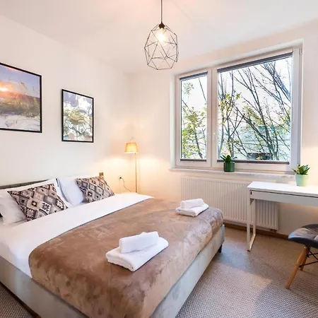 Jaktorowska Comfy By Bookinghost * Warszawa