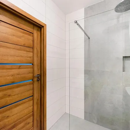 아파트 Jaktorowska Comfy By Bookinghost 바르샤바